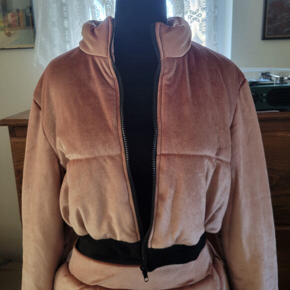 SHEIN Unity Contrast Trim Velvet Crop Jacket & Bodycon Skirt Set XL, Winter - Picture 2 of 10